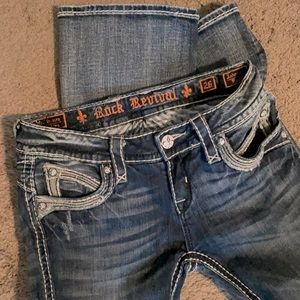 Rock Revival, 26, Johanna Boot